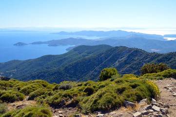 Fototapeta na wymiar View at Elba from Mt. Capanne