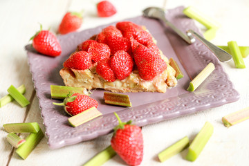 tarte à la fraise et rhubarbe
