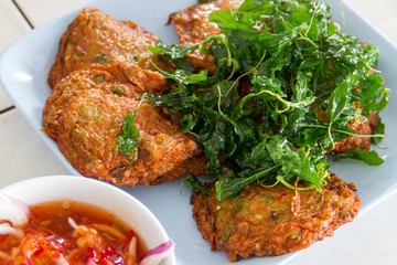  fried fish-paste balls