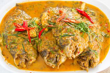  Curry-fried fish(Chu Chee fish)
