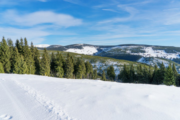 Fototapeta na wymiar Winterlandschaft, Riesengebirge