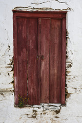 Abandoned house in Messaria village on Kythnos island.
