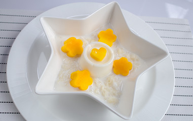 mango and sticky rice