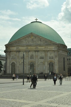 Kości&oacute;ł w Berlinie