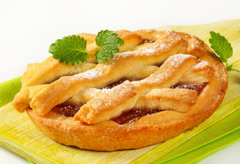 Lattice jam tart