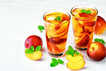 Peach ice tea