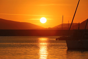 Sonnenuntergang im Hafen von Alghero