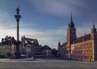 Fototapeta na wymiar Royal Castle and King Zygmunt Column in old town Warsaw