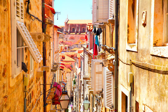 Fototapeta Picturesque street in Dubrovnik