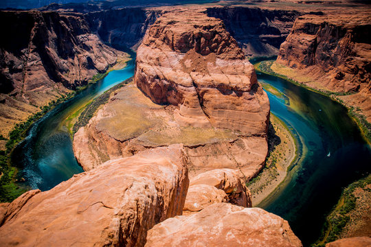 Picturesque bend of the Colorado River. Sighting place on the edge of the cliff, near the town of Page, Arizona