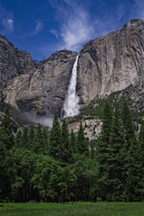 Fototapeta na wymiar Yosemite Falls, Yosemite National Park, California, USA