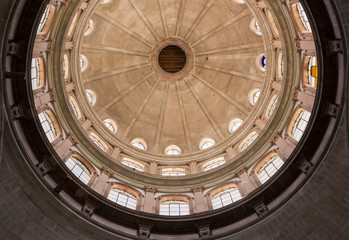 Fototapeta na wymiar Dome detail from the interior