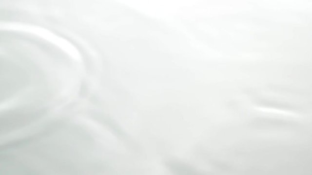 水