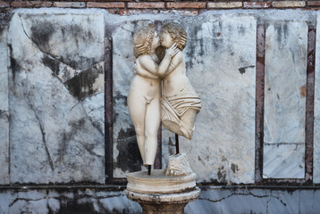 roman house of cupid and psyche (domus di amore e psiche)