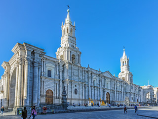 Obraz premium Die weiße Kathedrale in Arequipa