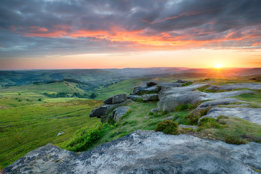 Dramatic Sunset over Higger Tor