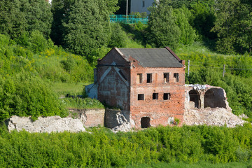 Fototapeta na wymiar The ruins of an abandoned building