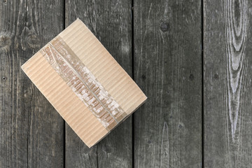 Delivery box