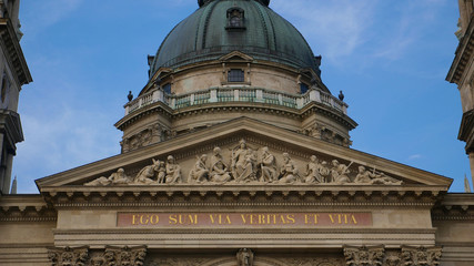 Budapest Basilica - one of the largest churches in the city, the symbol of the city and a must for trips.