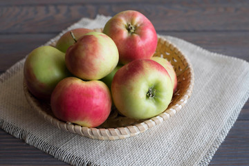 Fresh apples