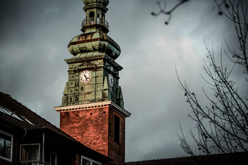 urban afternoon lights