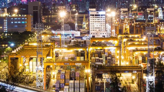 Kwai Tsing, Hong Kong, 8 June 2017 -: Global freight shipping and export with cranes loading cargo