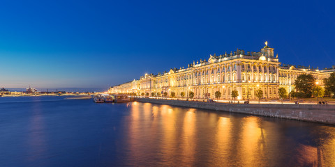 Fototapeta na wymiar Eremitage in Sankt Petersburg
