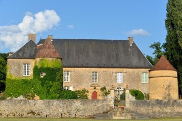 Fototapeta na wymiar Château de Romenay