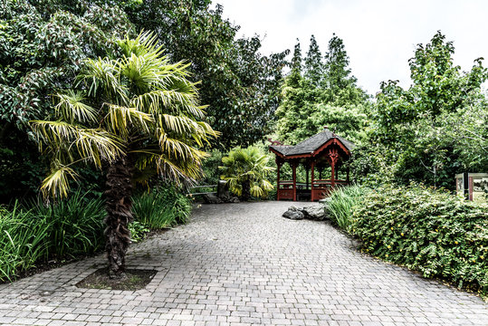 Hut, Royal Botanic Garden Edinburgh