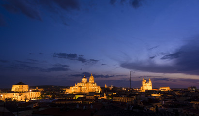 Fototapeta na wymiar Night view of Salamanca cityscape