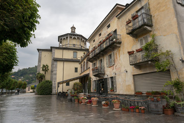 Fototapeta na wymiar Rues et façades de Cannobio