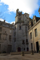 Fototapeta na wymiar Tour de Rohan du musée dépatemental breton de Quimper 