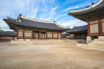 Fototapeta premium Gyeongbokgung w Seulu w Korei Południowej