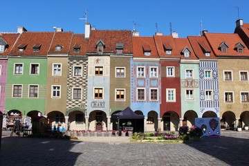 poznan colorful houses