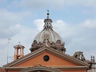 Fototapeta na wymiar Roma - Cupola di San Giuseppe dei Falegnami