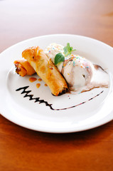Spring roll with vanilla ice cream