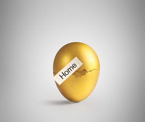 golden  easter egg isolated