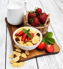 Muesli with strawberries