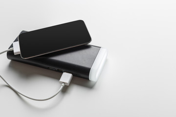 phone mobile connect to battery power bank