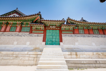 Fototapeta premium Changdeok Palace or Changdeokgung on Jun 17, 2017 in summer season, Seoul, republic Korea, Korea
