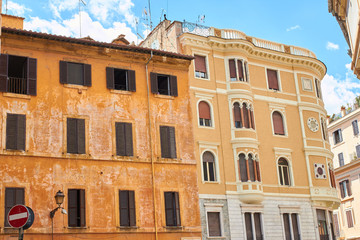 Narrow street and stonrd houses  
