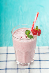 healthy berry smoothie in glass
