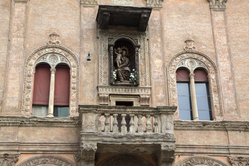 Virgin in Piazza Porta di Ravegnana Square, Bologna