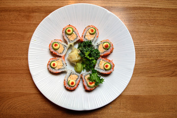 circle of sushi roll