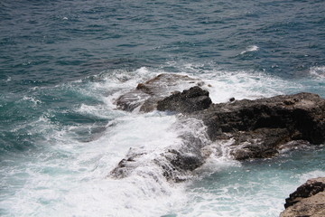 Fototapeta premium Vagues sur rochers 