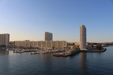 Fototapeta na wymiar Port de Toulon