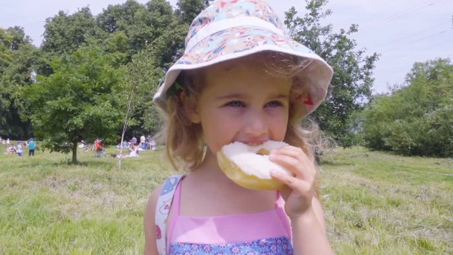 Panama-Torte Bilder – Durchsuchen 143 Archivfotos, Vektorgrafiken und ... Panama-Torte Bilder – Durchsuchen 143 Archivfotos, Vektorgrafiken und ...