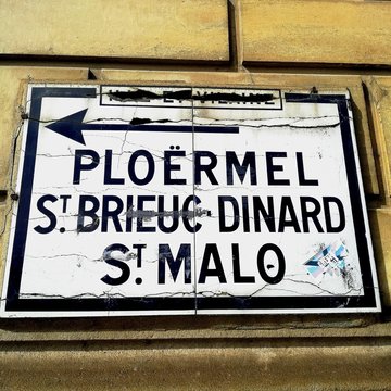 Vintage French direction sign