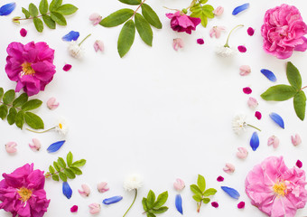 Fototapeta na wymiar Romantic flower round frame