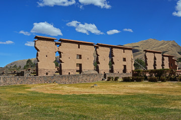 Fototapeta na wymiar Peru raqchi inca archaeological site